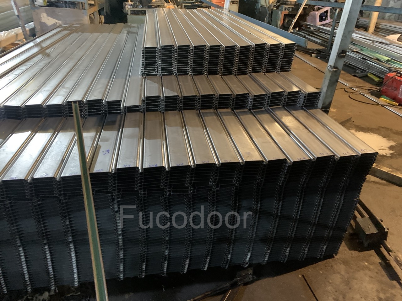 Powder coated super-long rolling doors, stainless steel super-long rolling doors
