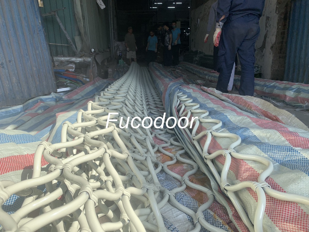 Cửa cuốn Mắt lưới inox Fuco, Cửa cuốn Mắt lưới inox Fucodoor, Cửa cuốn Mắt lưới Fucodoor