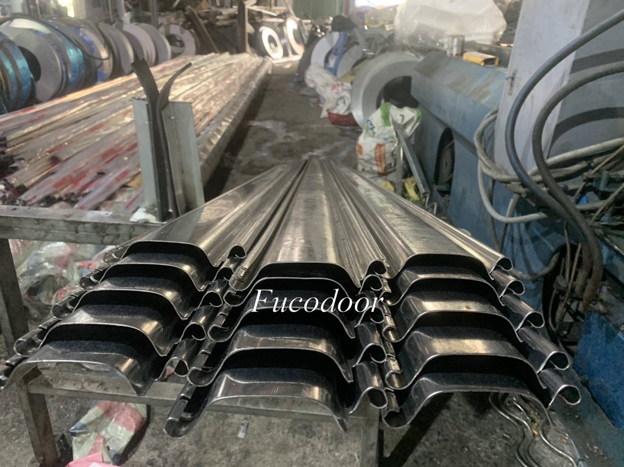 Cửa cuốn siêu trường INOX độ dầy 0.8ly