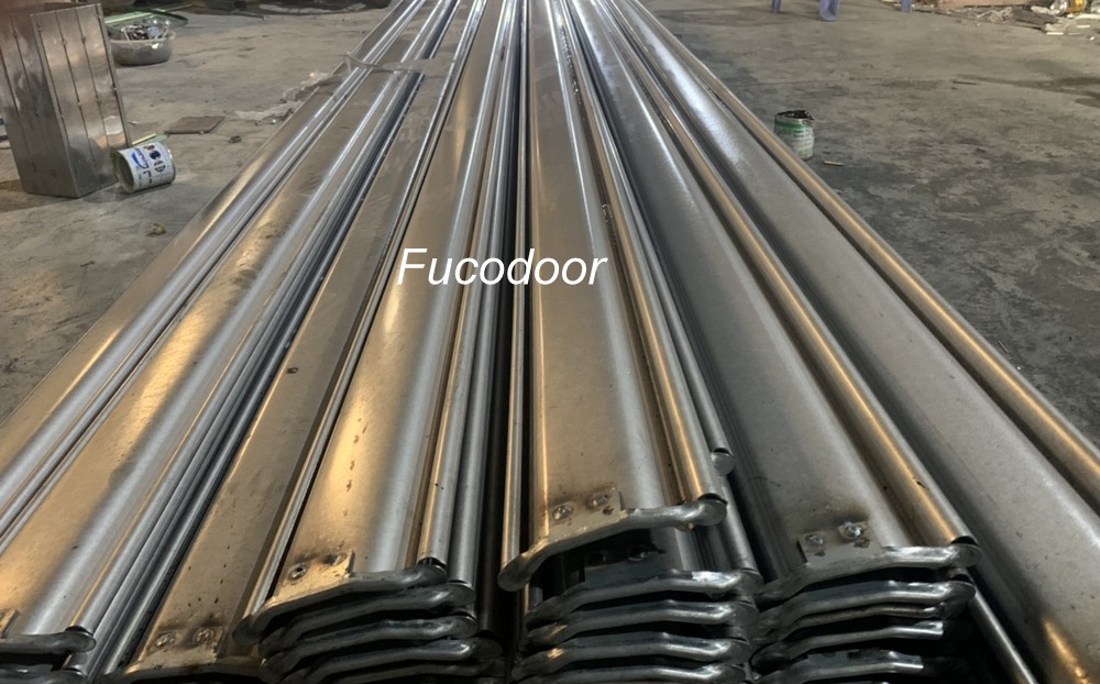 Cửa cuốn siêu trường ST100 tại Quảng Ninh