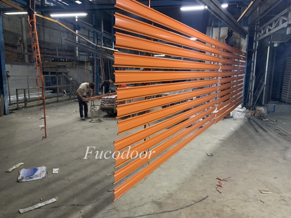 Cửa cuốn siêu trường inox, cửa cuốn siêu trường