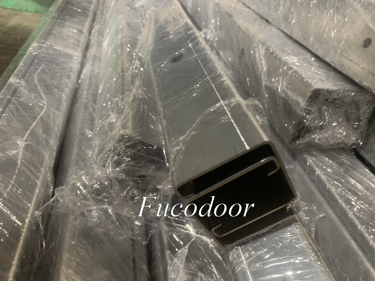 cửa cuốn inox, cửa cuốn đài loan, cửa cuốn inox 304, cửa cuốn inox Fuco tại Thừa Thiên Huế