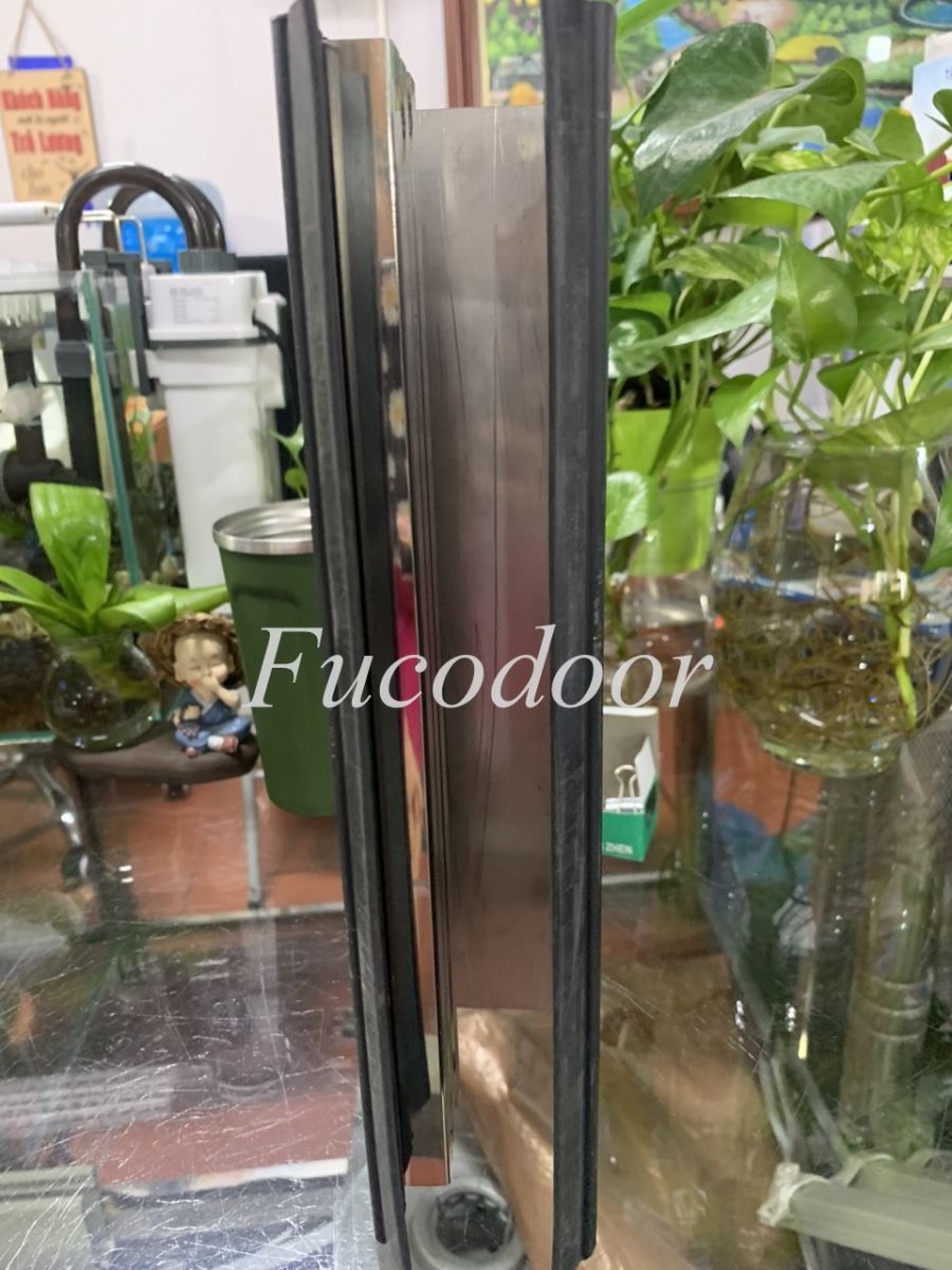 Báo giá cửa cuốn siêu trường INOX