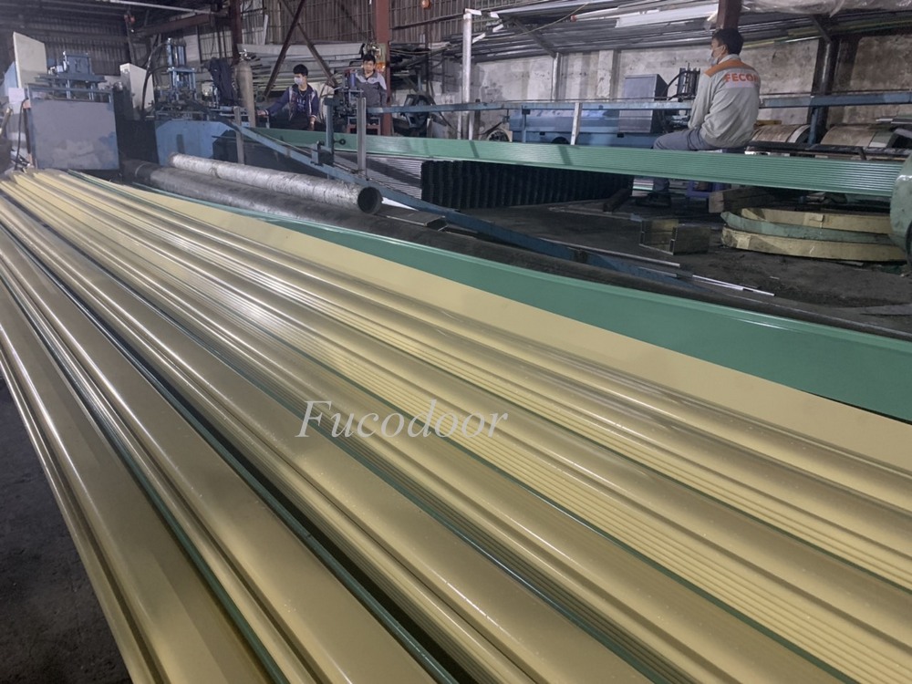 Cửa cuốn siêu trường thép mạ màu dầy 1.3ly