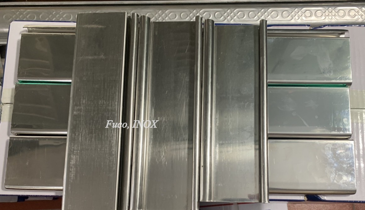 Báo giá cửa cuốn nhà xưởng, Cửa cuốn siêu trường inox tại Hà Tĩnh