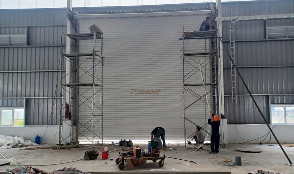 Báo giá cửa cuốn nhà xưởng, Cửa cuốn siêu trường 1,2ly,  Siêu Trường tại Quảng Ninh