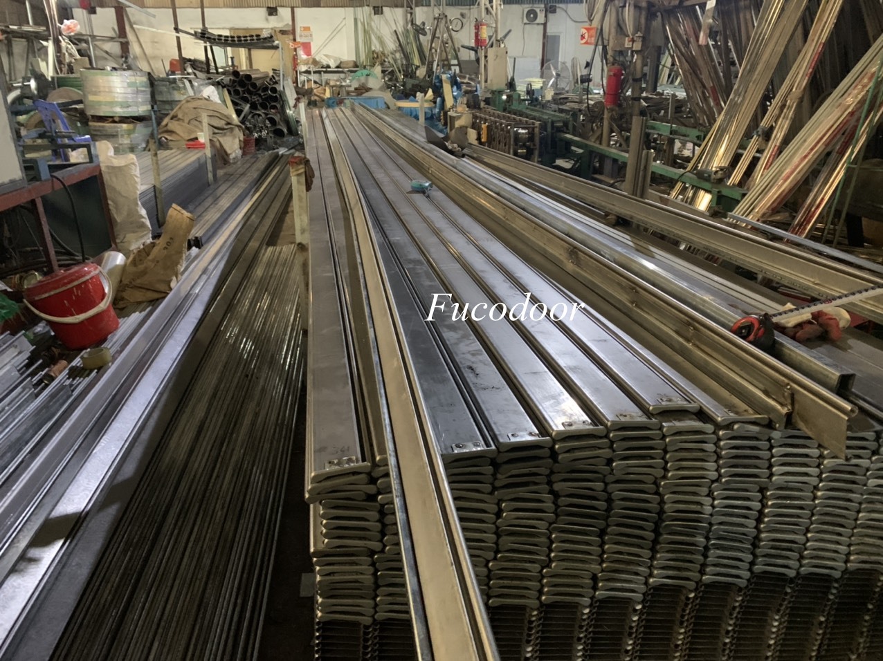 Báo giá cửa cuốn nhà xưởng, Cửa cuốn siêu trường, Báo giá cửa cuốn Siêu Trường 2024