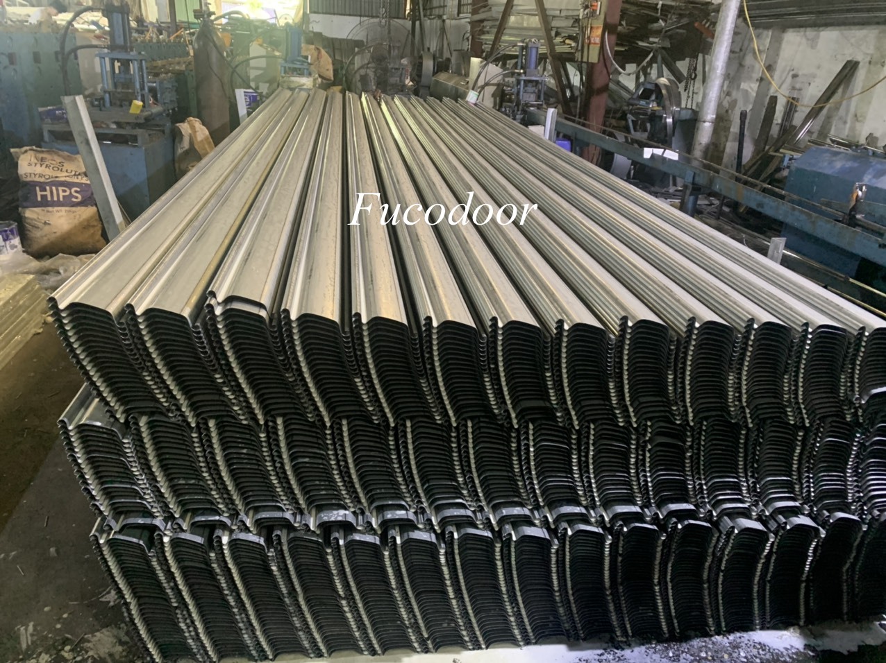 Cửa cuốn nhà xưởng, cửa cuốn siêu trường, Cửa cuốn Nhà Xưởng