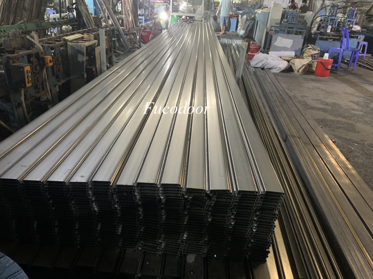 Cửa cuốn nhà xưởng, cửa cuốn siêu trường, Cửa cuốn Nhà Xưởng