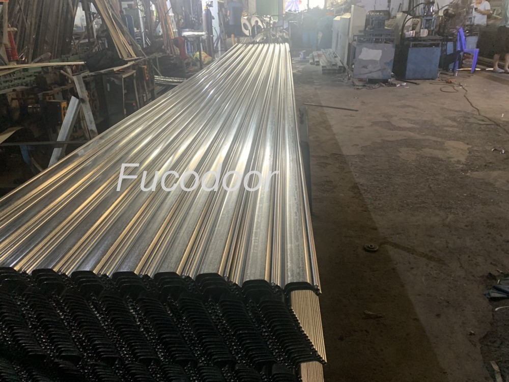 Cửa cuốn siêu trường sơn tĩnh điện, Cửa cuốn siêu trường inox, cửa cuốn siêu trường