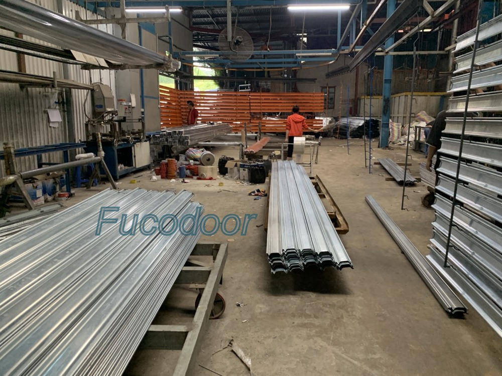 Cửa cuốn siêu trường inox, cửa cuốn siêu trường  tại Ninh Bình