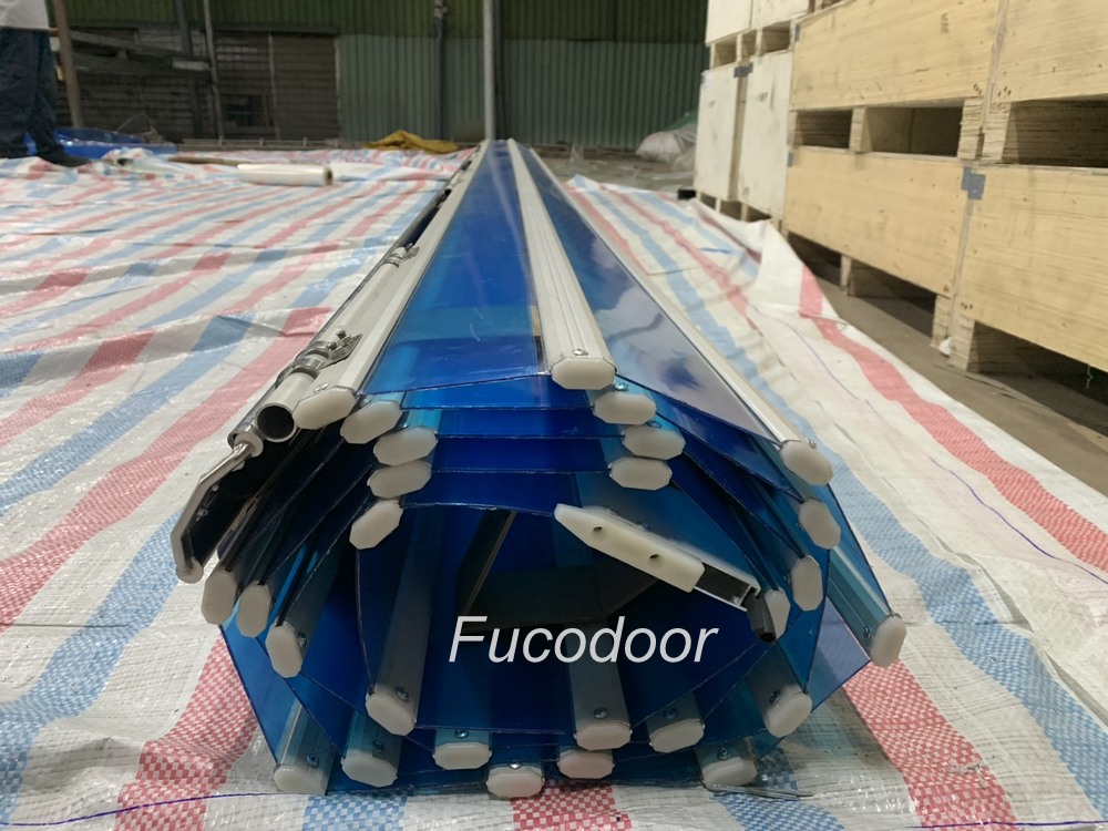 Cửa cuốn trong suốt Polycarbonate 