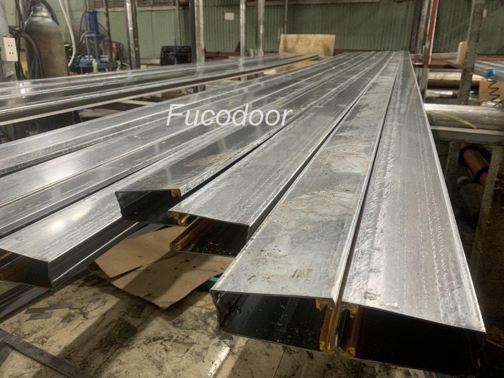 Cửa cuốn siêu trường thép mạ màu dầy 0.9ly