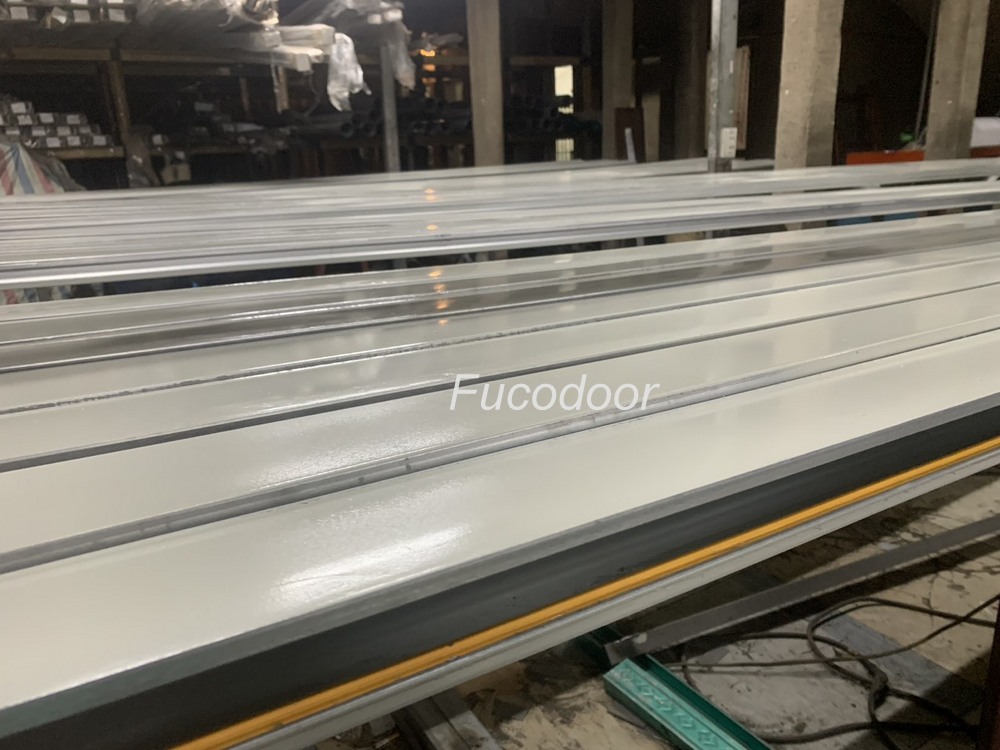 Cửa cuốn siêu trường ST100 tại Hải Phòng
