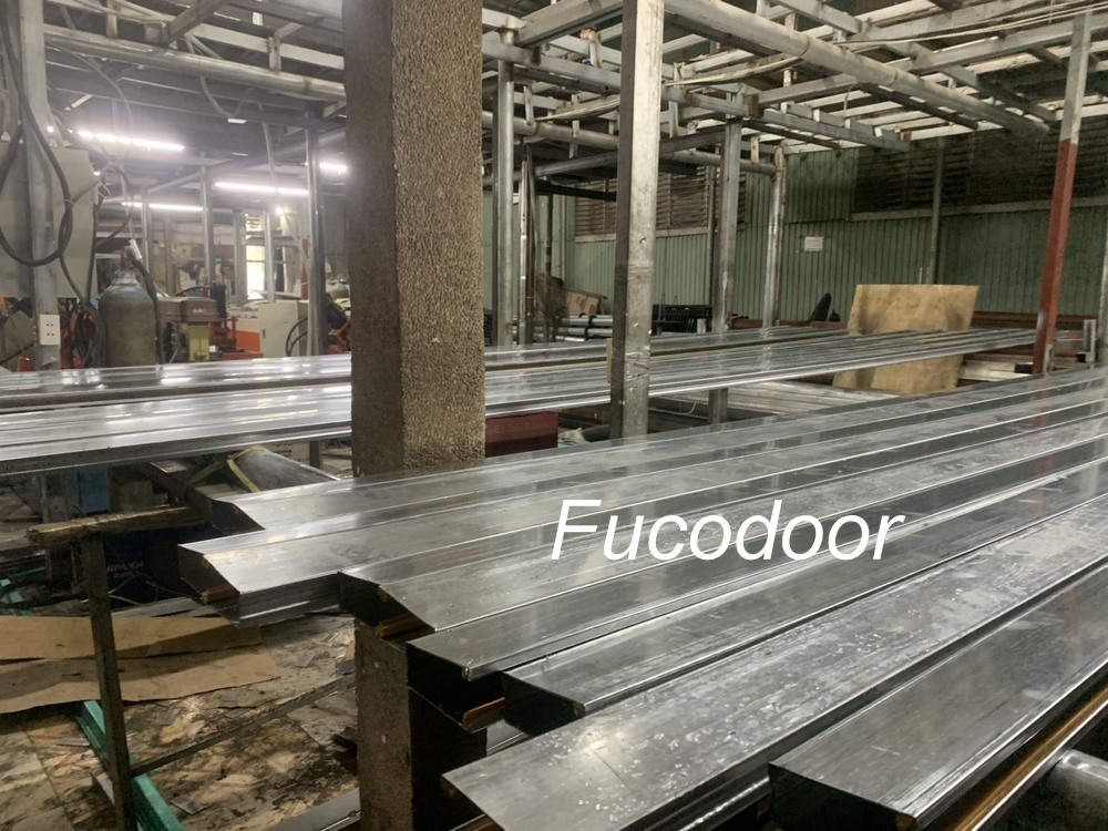 Cửa cuốn siêu trường ST100 tại Hải Phòng