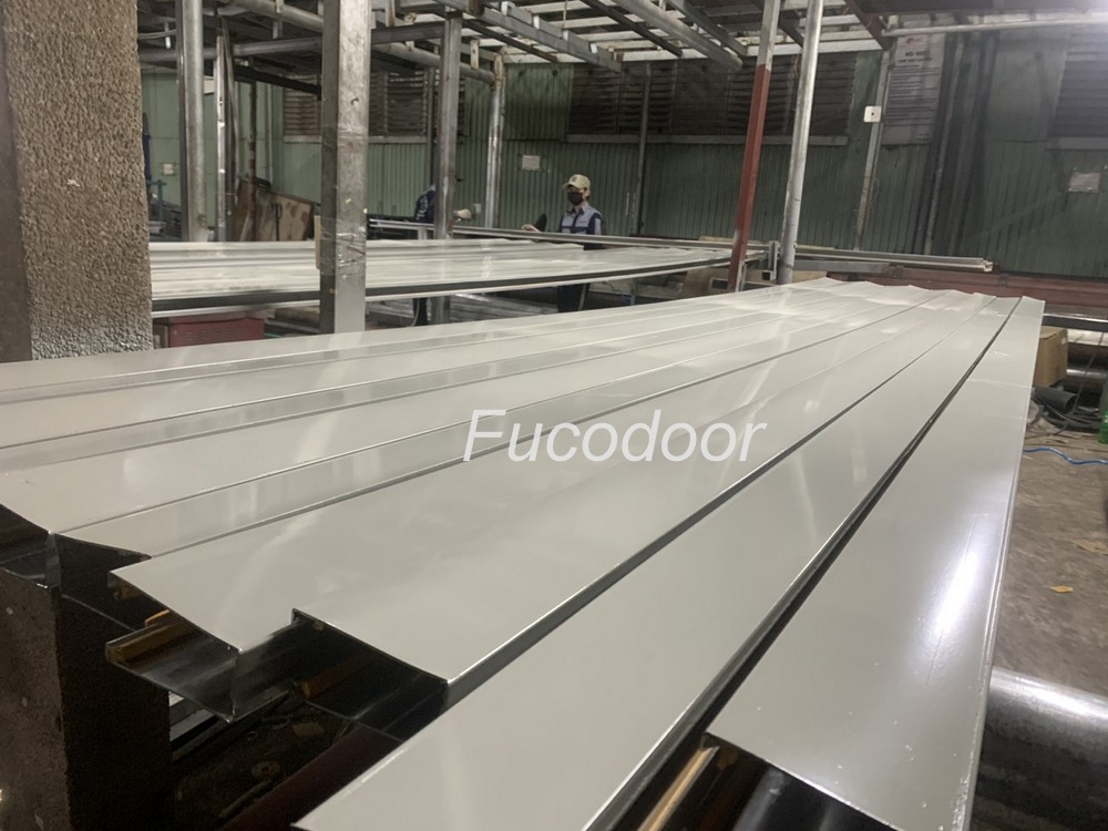 Cửa cuốn siêu trường sơn tĩnh điện dầy 1.2ly