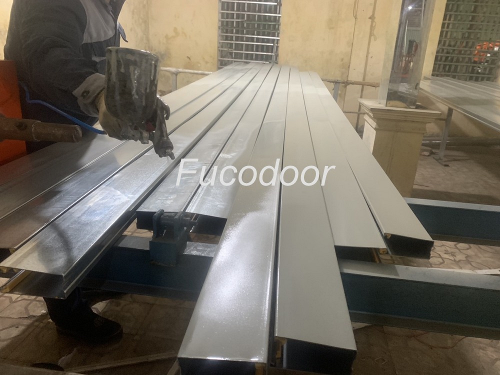 Cửa cuốn nhà công nghiệp, Cửa cuốn thép, Báo giá cửa cuốn Siêu Trường 2024, Báo giá cửa cuốn nhà xưởng, Cửa cuốn siêu trường INOX tại Phú 