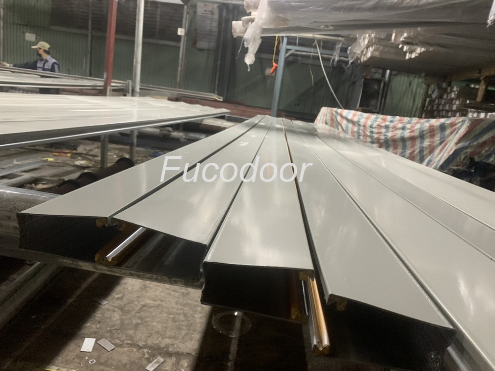 Cửa cuốn siêu trường nhà xưởng, Cửa cuốn nhà công nghiệp tại Hưng Yên