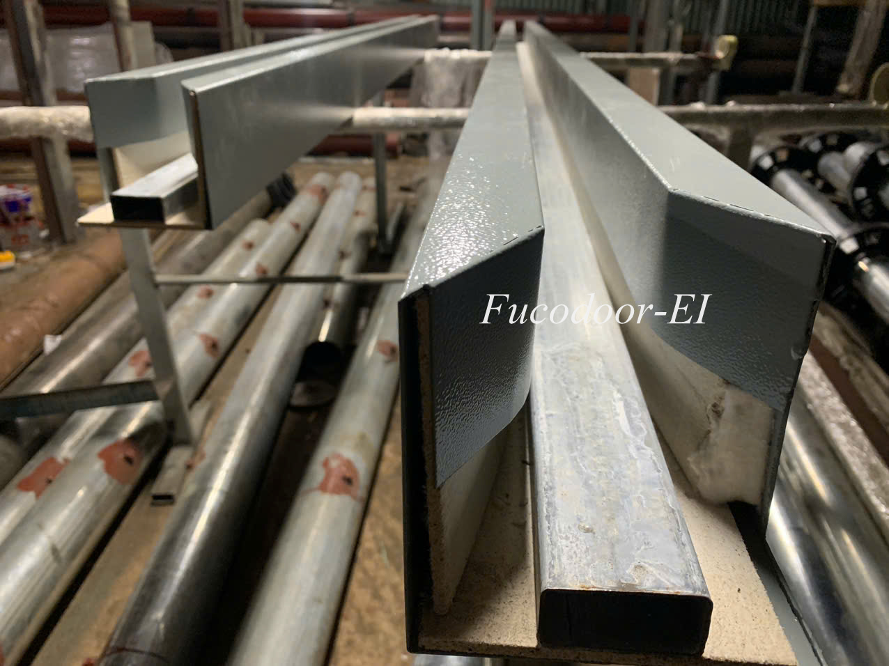 Giá cửa cuốn, ngăn cháy, chống cháy EI tại Bình Dương, chống cháy cách nhiệt EI15, cửa cuốn ngăn cháy  EI30, cửa cuốn ngăn cháy, chống cháy cách nhiệt EI45, cửa cuốn ngăn cháy, chống cháy cách nhiệt EI60, cửa cuốn ngăn cháy EI70