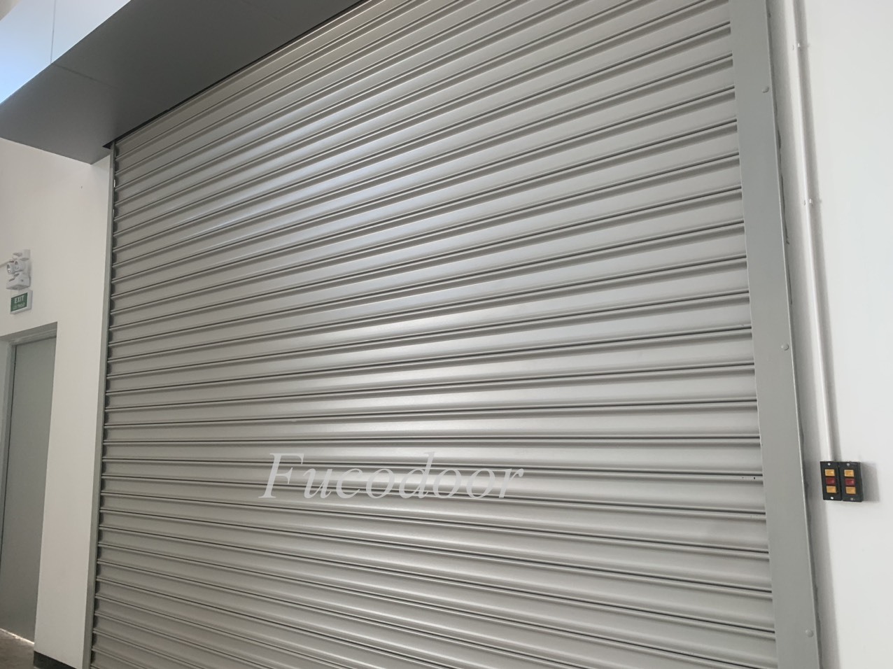 Cửa cuốn siêu trường ST100 tại Thái Bình