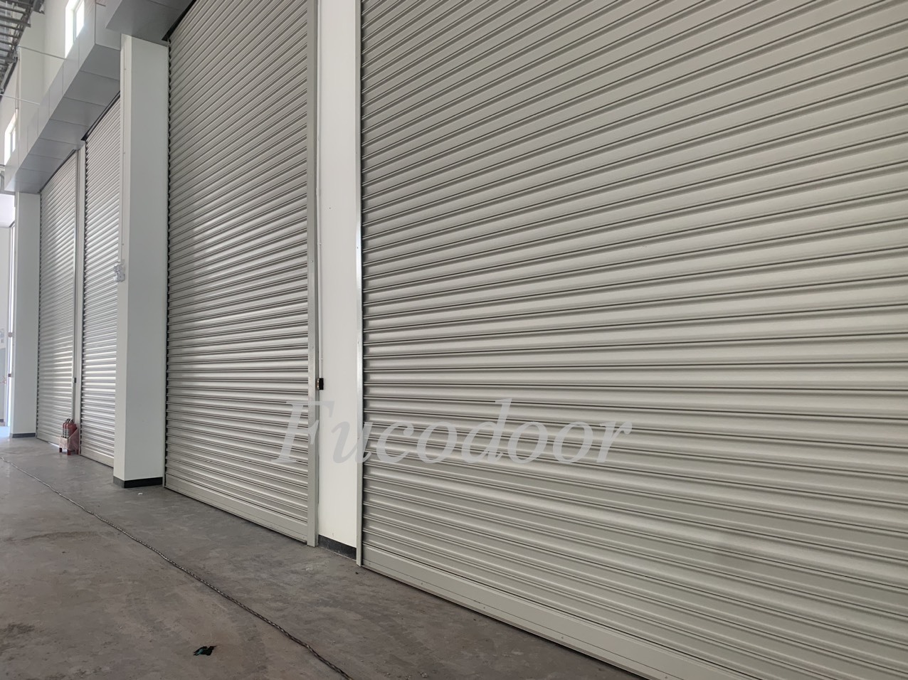 Cửa cuốn siêu trường ST100 tại Thái Bình