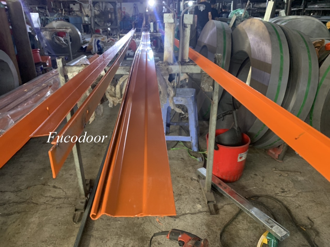Cửa cuốn siêu trường ST100 tại Hưng Yên