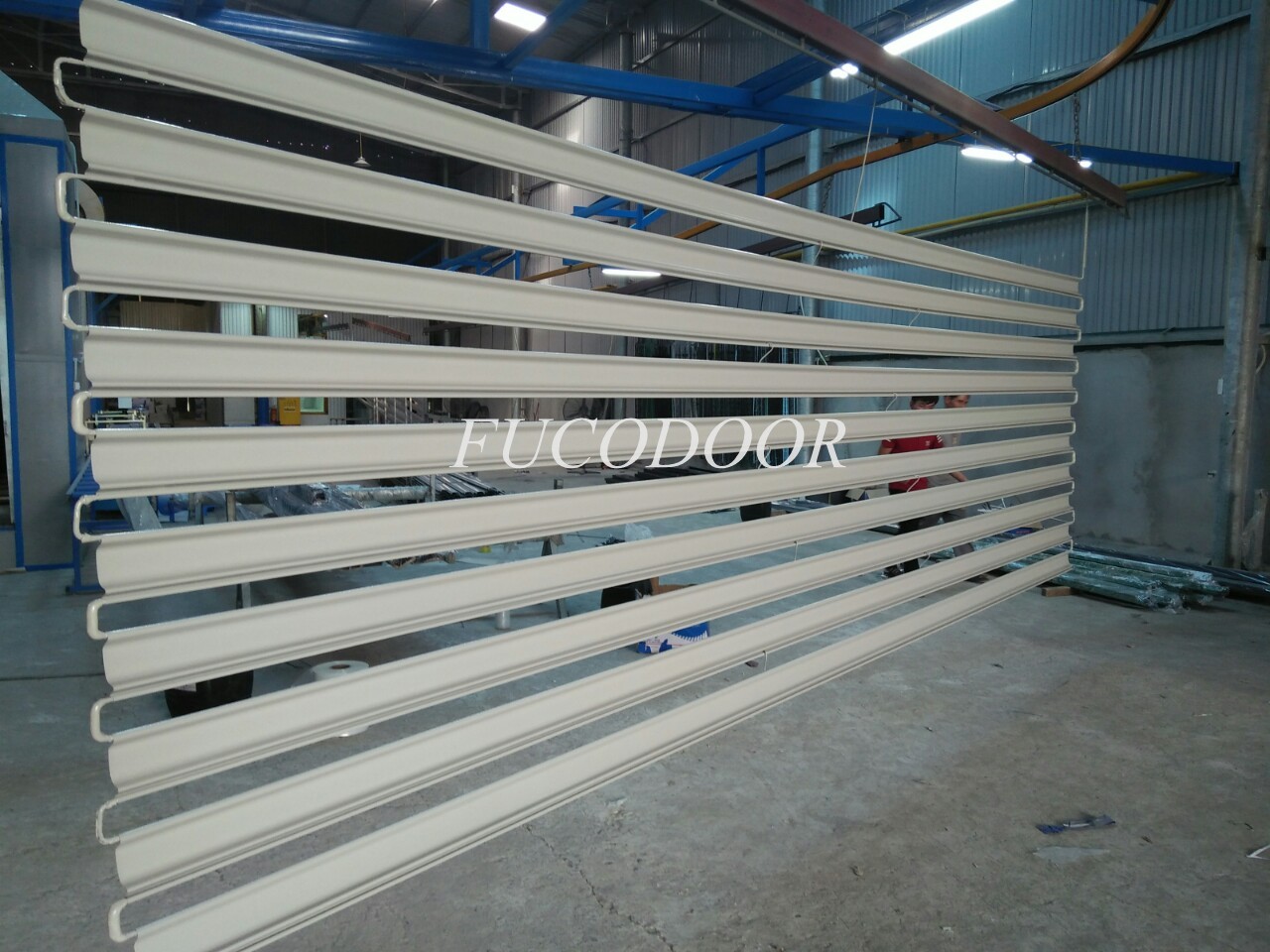 Cửa cuốn siêu trường tại Quảng Trị