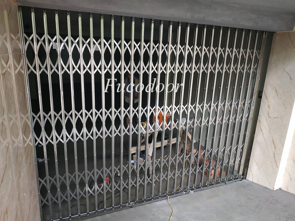 Cửa xếp INOX Đài Loan không lá