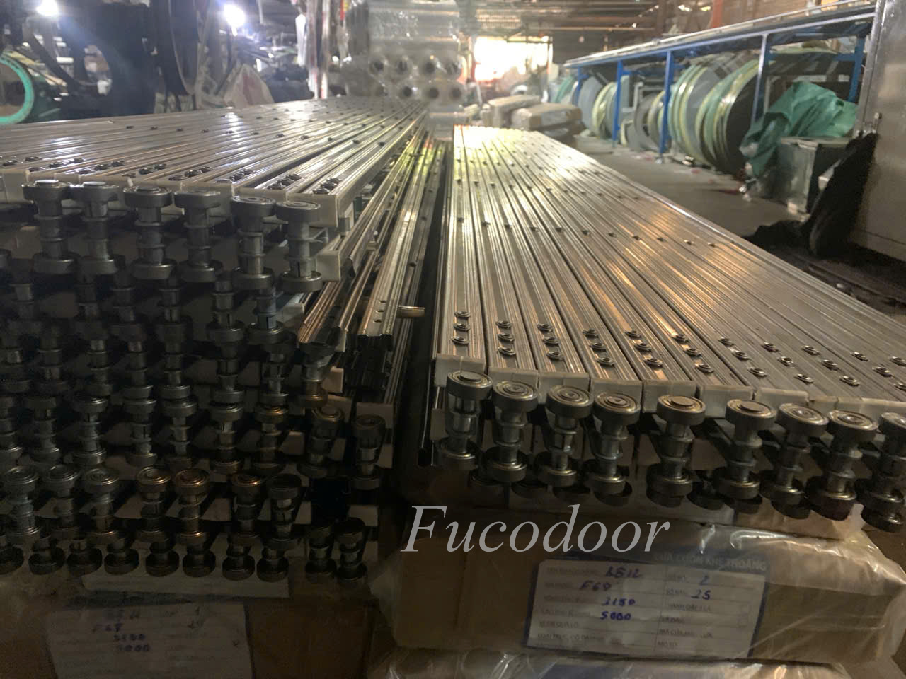 Cửa xếp INOX Đài Loan không lá