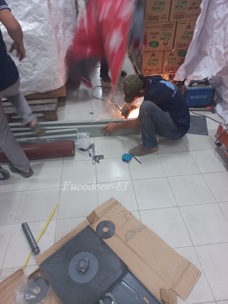 Tìm hiểu về cửa cuốn chống cháy e và ei