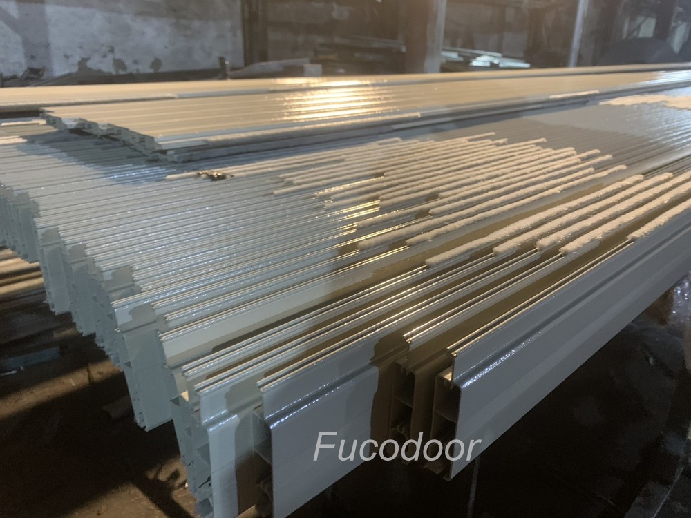 Cửa cuốn Đức Fucodoor F60 tùy chọn, không đột lỗ thoáng