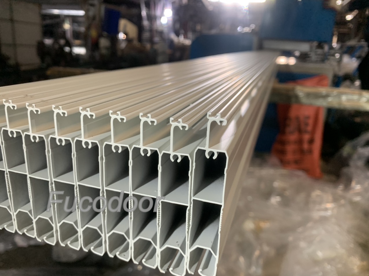 Cửa cuốn Đức Fucodoor F68 giá rẻ