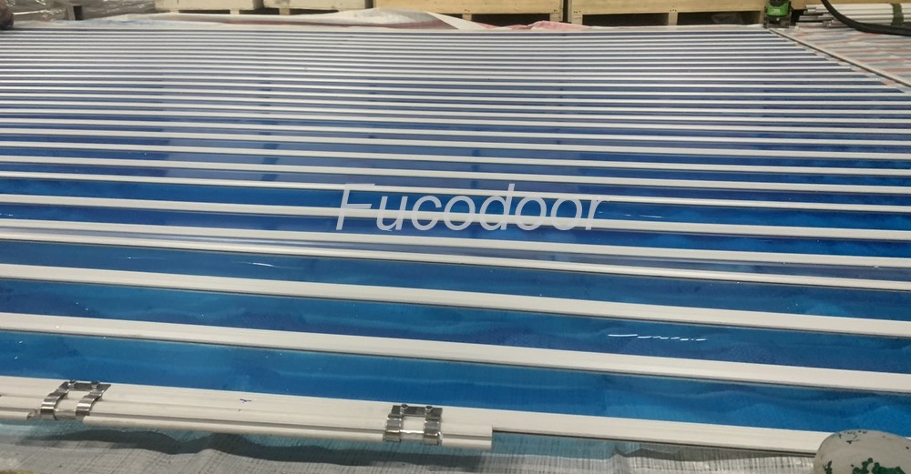 Cửa cuốn trong suốt Polycarbonate 