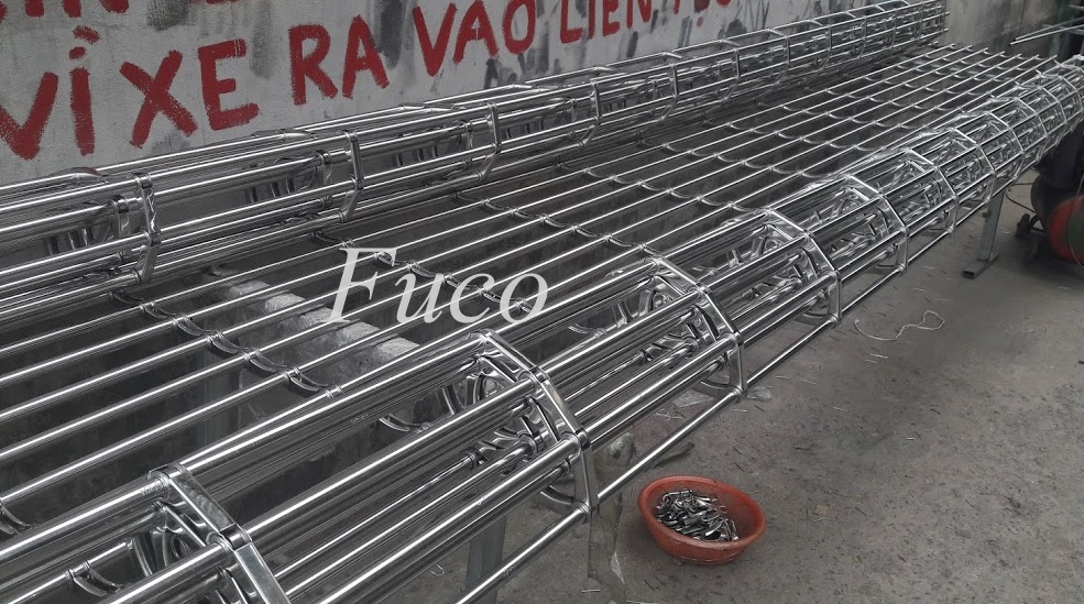 Cửa cuốn song ngang ống tròn 19 và phi 21, INOX 201 và INOX 304