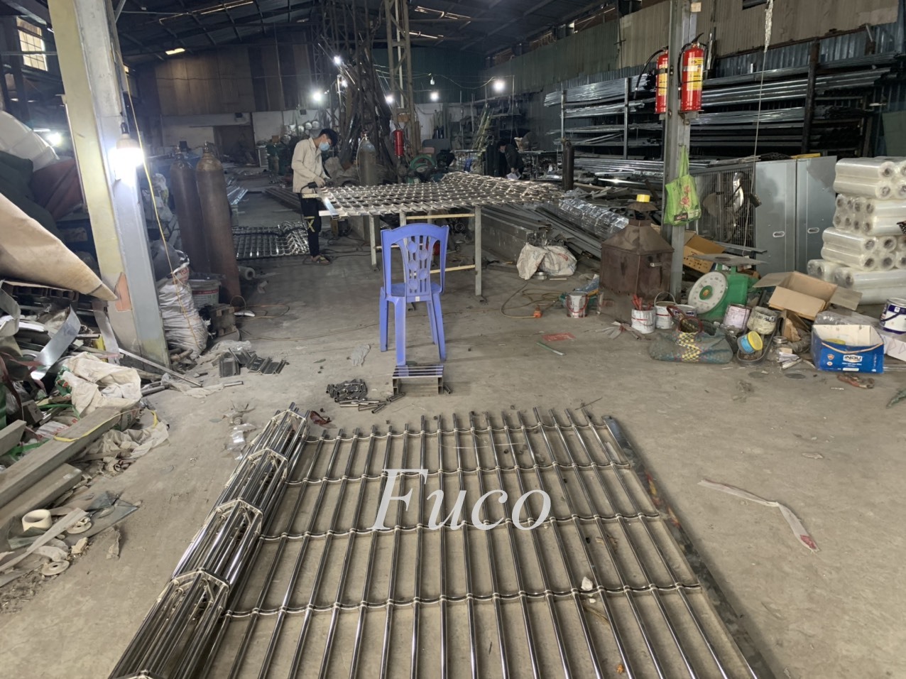 Cửa cuốn song ngang ống tròn 19 và phi 21, INOX 201 và INOX 304