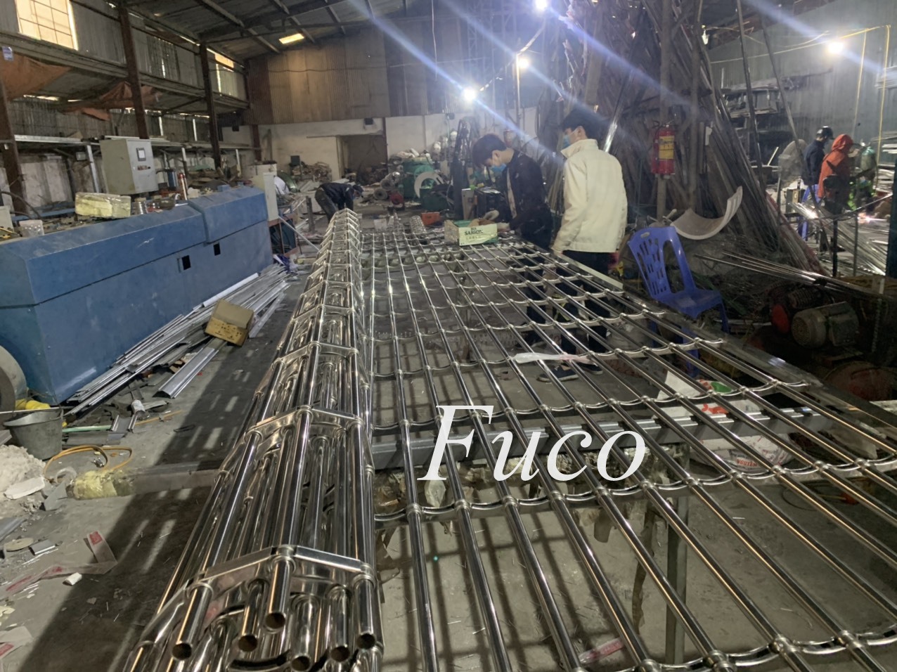 Cửa cuốn song ngang ống tròn 19 và phi 21, INOX 201 và INOX 304