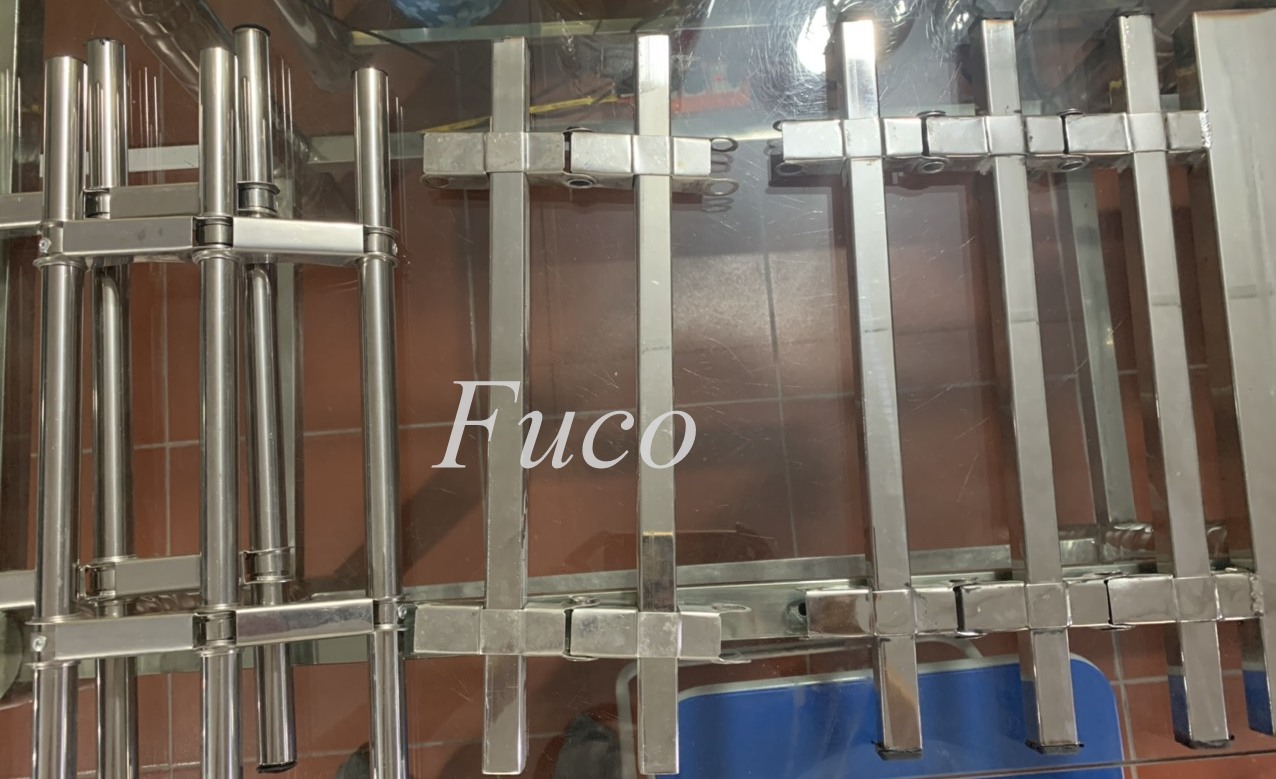 Cửa cuốn song ngang hộp 20x20, INOX 201 và INOX 304