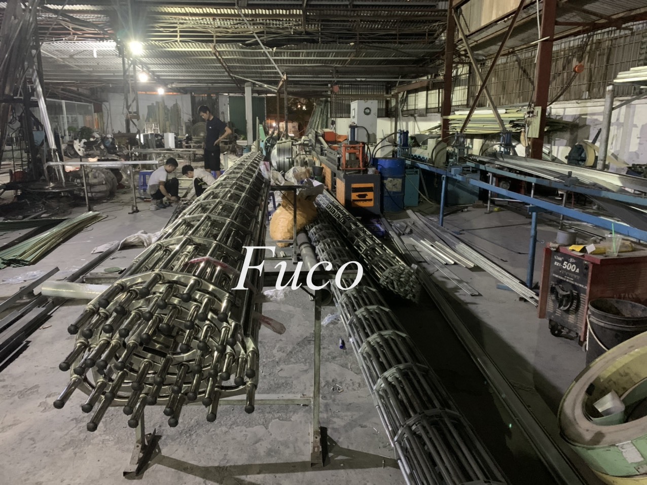 Cửa cuốn song ngang ống tròn 19 và phi 21, INOX 201 và INOX 304