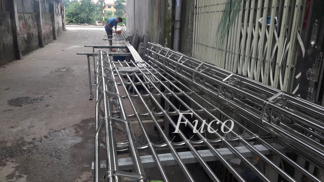 Cửa cuốn song ngang ống tròn 19 và phi 21, INOX 201 và INOX 304