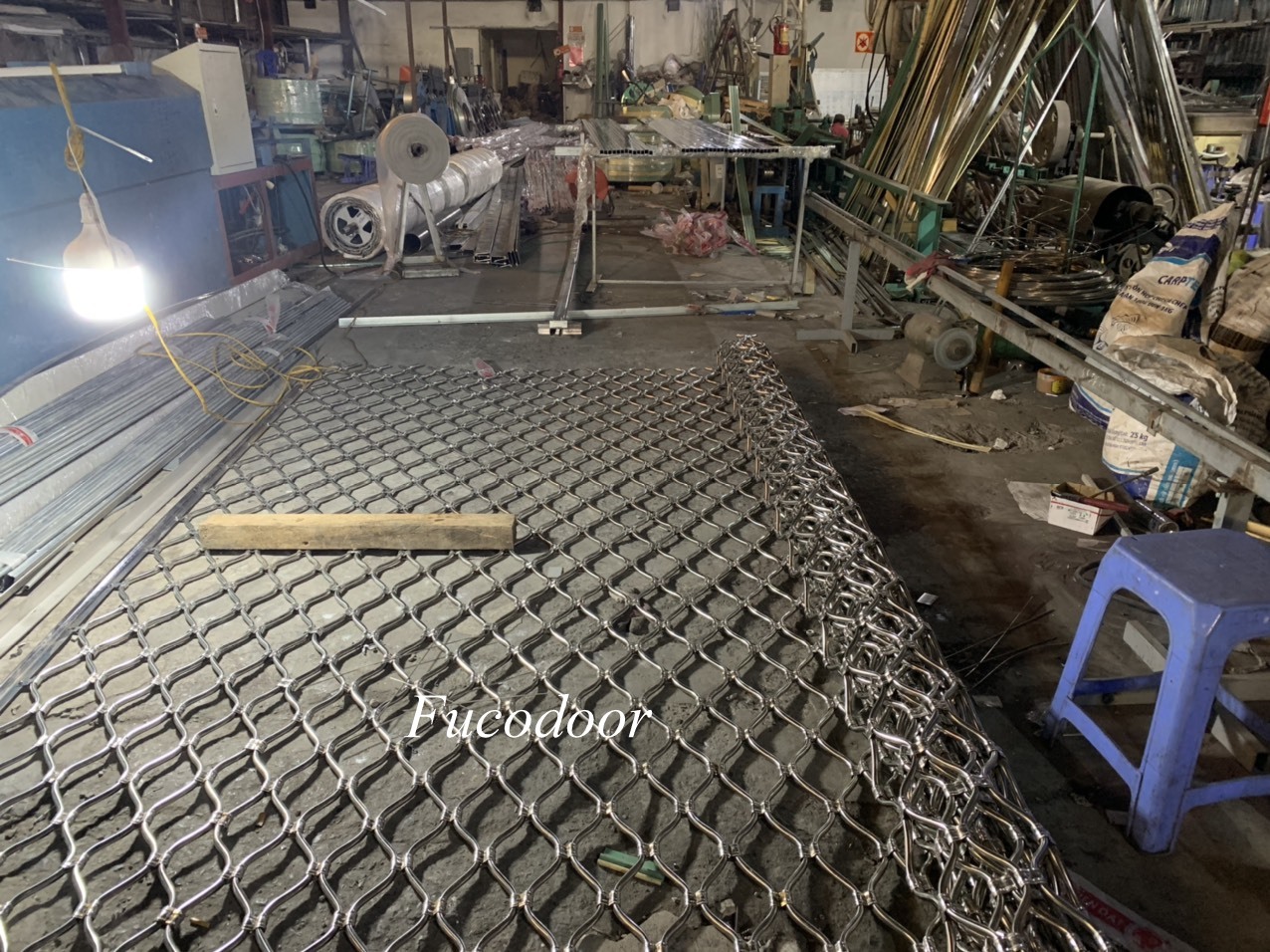 Giá Cửa cuốn Mắt Võng tại  Hải Phòng, Báo giá cửa cuốn mắt lưới, Báo giá cửa cuốn Mắt Võng, Cửa cuốn mắc võng inox 304