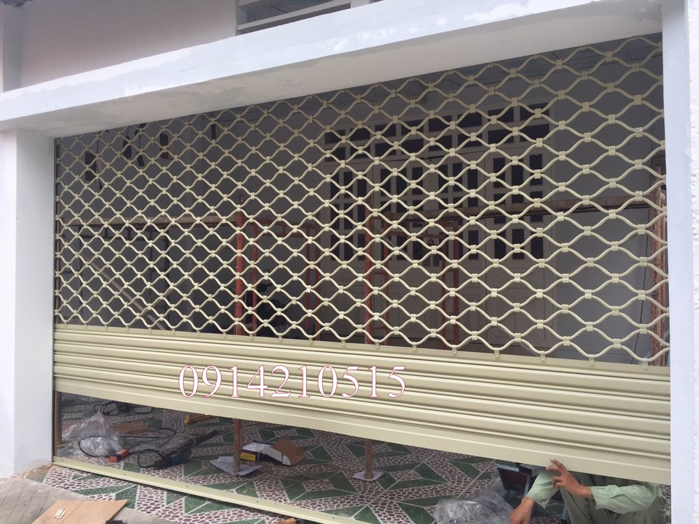 Cửa cuốn lưới mắt võng sơn tĩnh điện