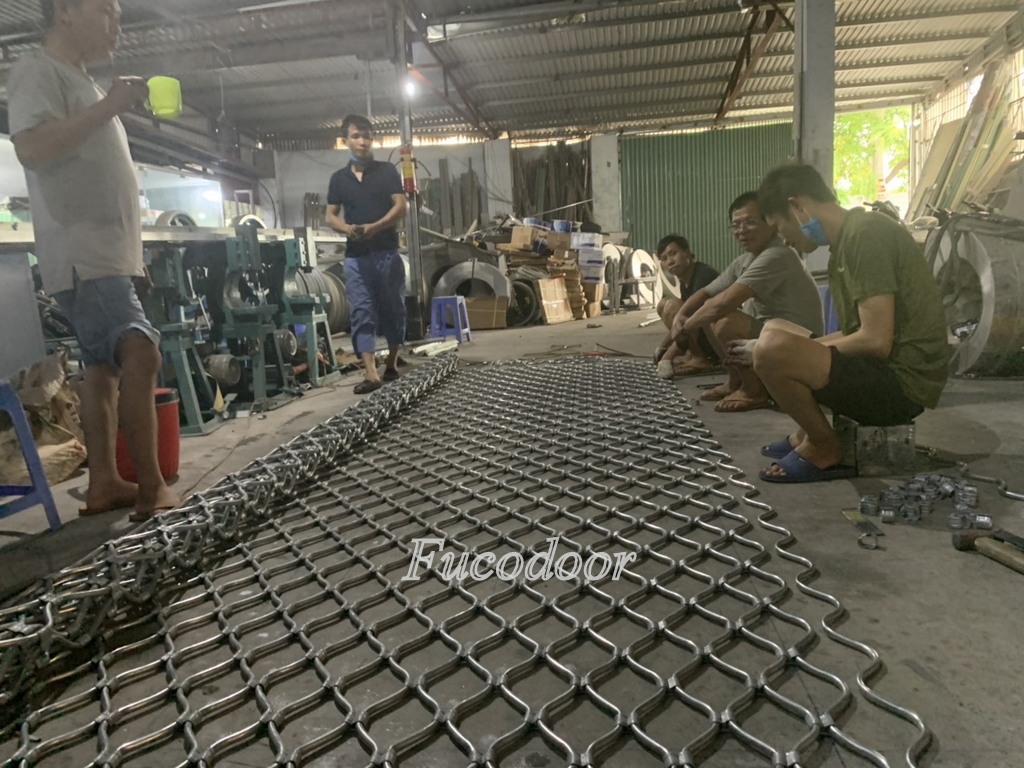 Cửa cuốn Mắt Võng tại  Hải Dương