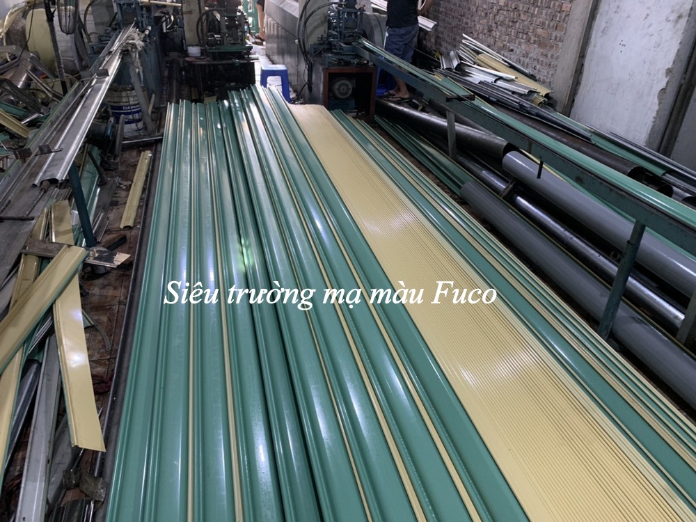 siêu trường mạ màu