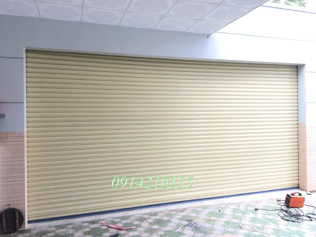 Cửa cuốn siêu trường thép mạ màu dầy 1.2ly