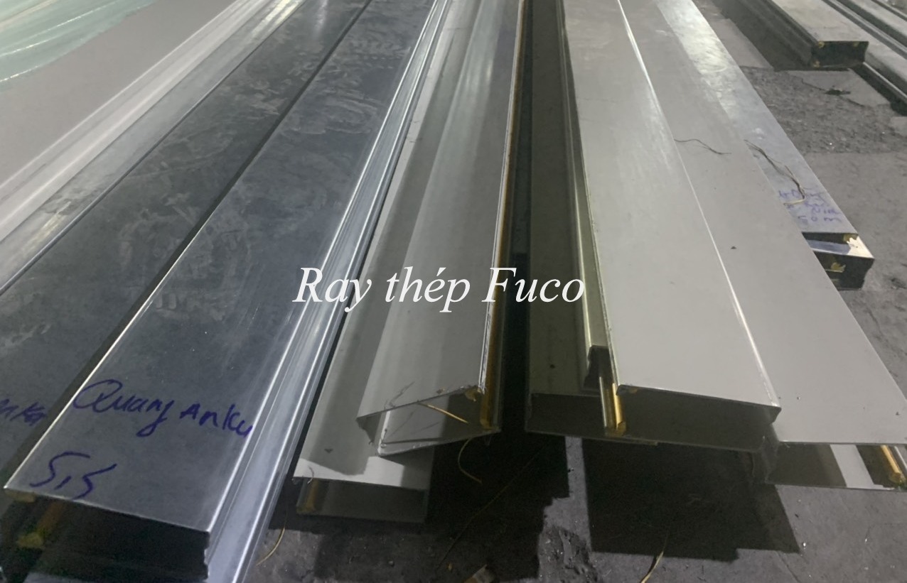 Cửa cuốn siêu trường thép mạ màu dầy 1.2ly