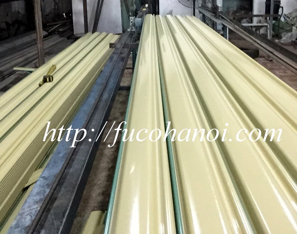 cửa cuốn siêu trường thép mạ màu