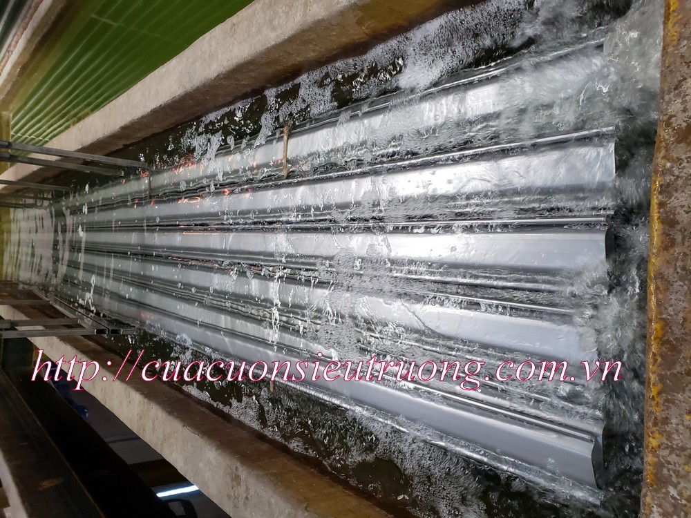 Cửa cuốn siêu trường siêu trọng