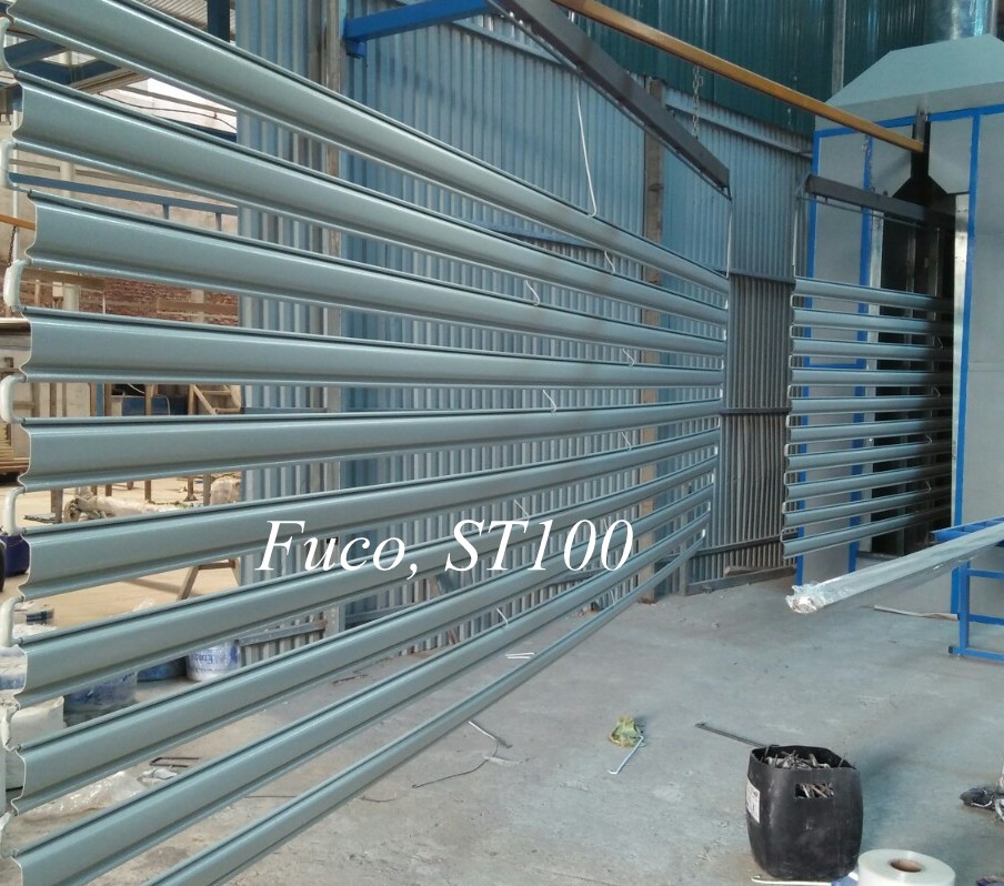 Cửa cuốn siêu trường ST100