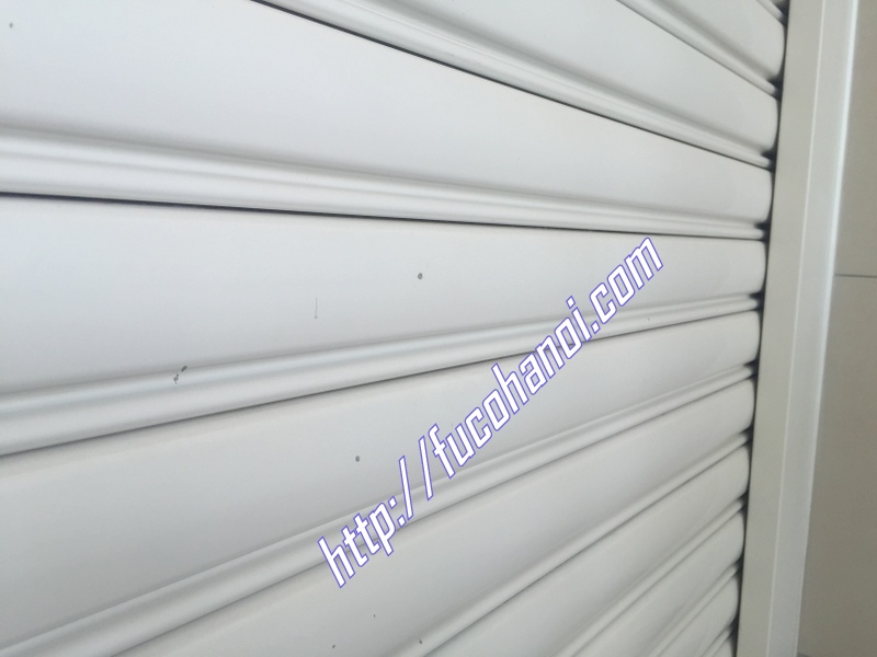 Cửa cuốn siêu trường sơn tĩnh điện dầy 1.8ly