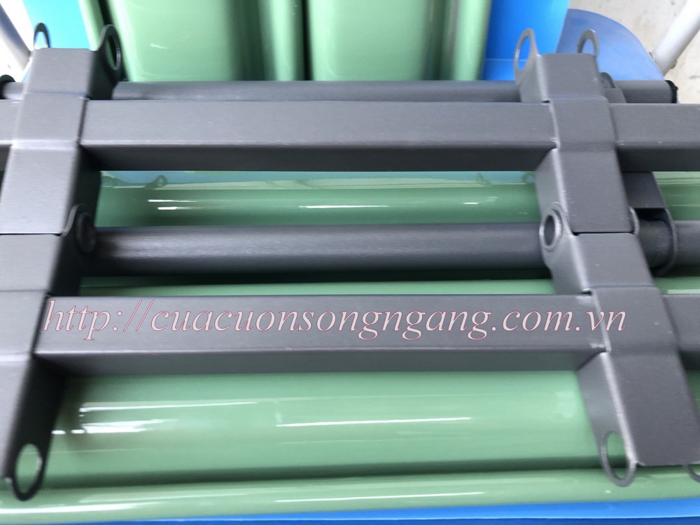 Báo giá cửa cuốn lưới song ngang sơn tĩnh điện cao cấp